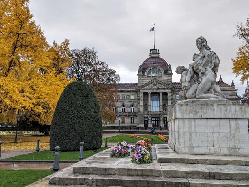 Strasbourg : Neustadt Architecture Walking Tour - Meeting at Place de la République