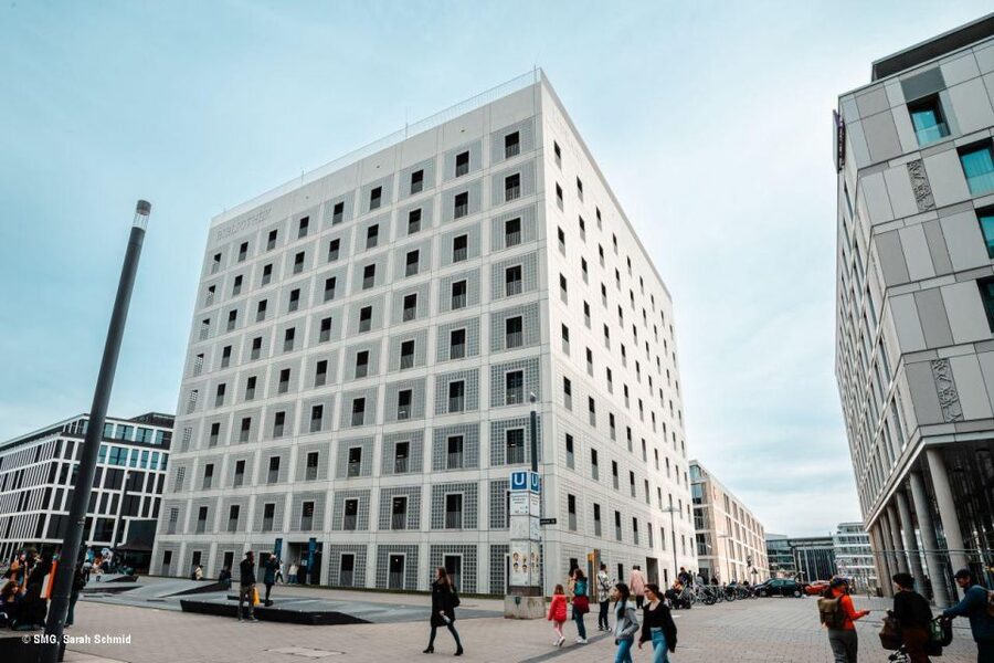 Stuttgart city library - an architectural tour - Should you book the Stuttgart City Library tour?