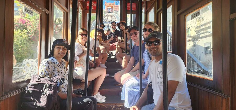 The History and Architecture of Downtown Los Angeles - Who should book this walk