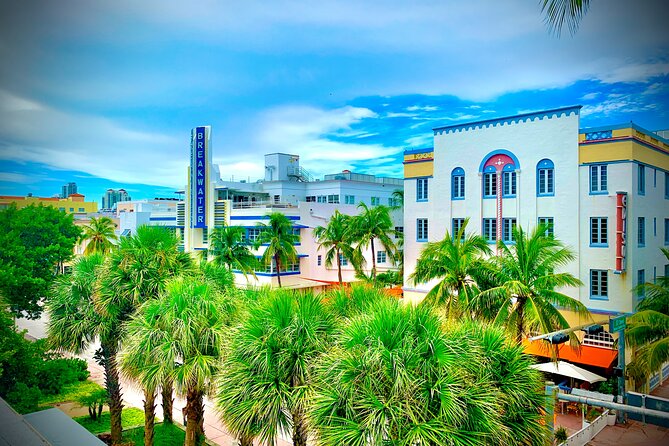 The Official Art Deco Walking Tour by The Miami Design Preservation League - Why Miami Beach Art Deco makes sense on foot