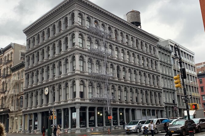 The Story Behind NY's Evolving Skyline An Architectural Journey Through History - Zoning, Air Rights, and the Shape of the City