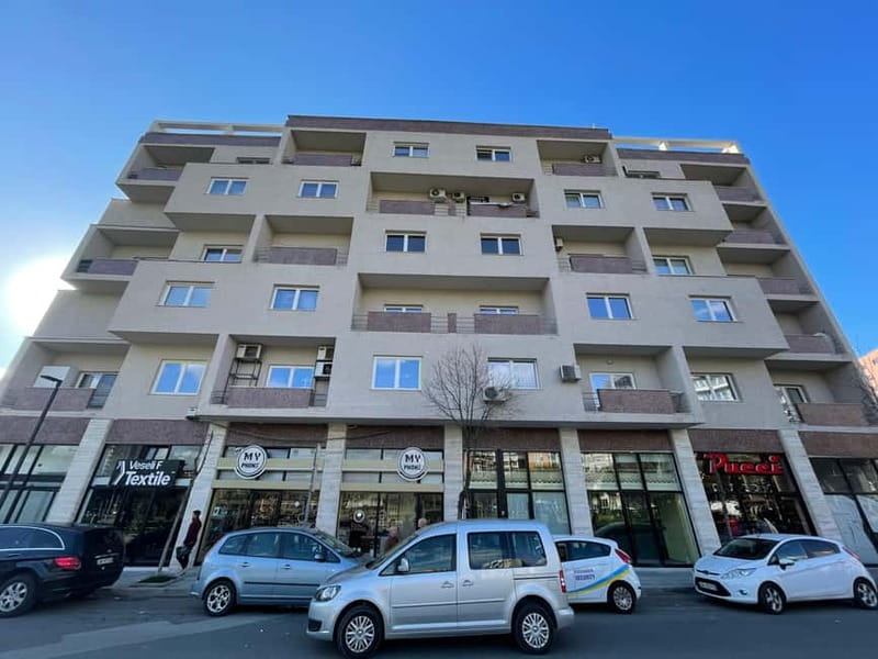 Tirana: Street Art & Modern Architecture Walking Tour - Why Tirana is best understood from its walls