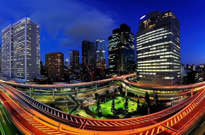 Tokyo Architecture and Contemporary Art Walking Tour with a local guide - Roppongi: Tokyo’s art triangle