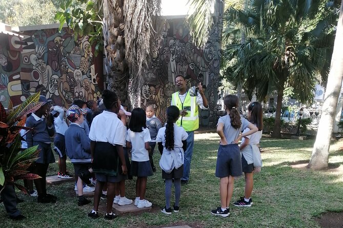 Tour about Art and Architecture in Maputo City - A short route through Maputo’s creative side