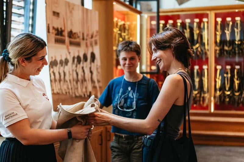 Vienna: Spanish Riding School Guided Architectural Tour - What the $30 price includes