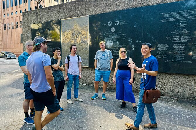 Walking Tour of Houston: History, Architecture, Street Art - Street Art, People, and the Guide’s Role