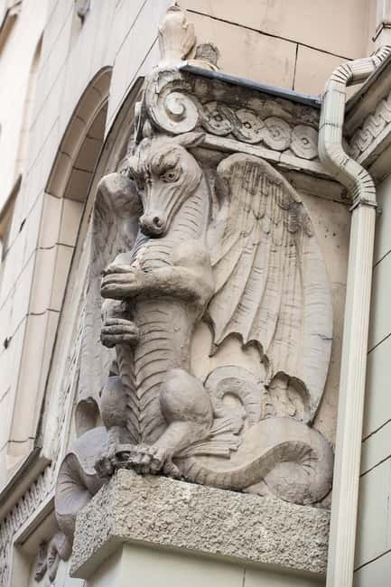 Walking Tour of Riga's Beautiful Art Nouveau Architecture - A private guide can make the difference