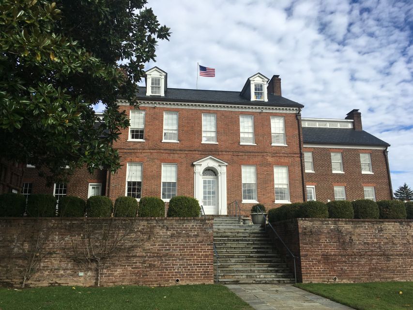 Washington, DC: Georgetown Architecture Walking Tour - Churches, schools, and the Yellow Tavern