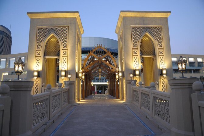 Wings of Dubai: Downtown Dubai Art & Architecture Tour - Key points to know before booking